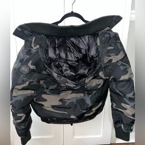 Canada Goose - Women’s Black Camouflage Print Down Jacket. Size Small.